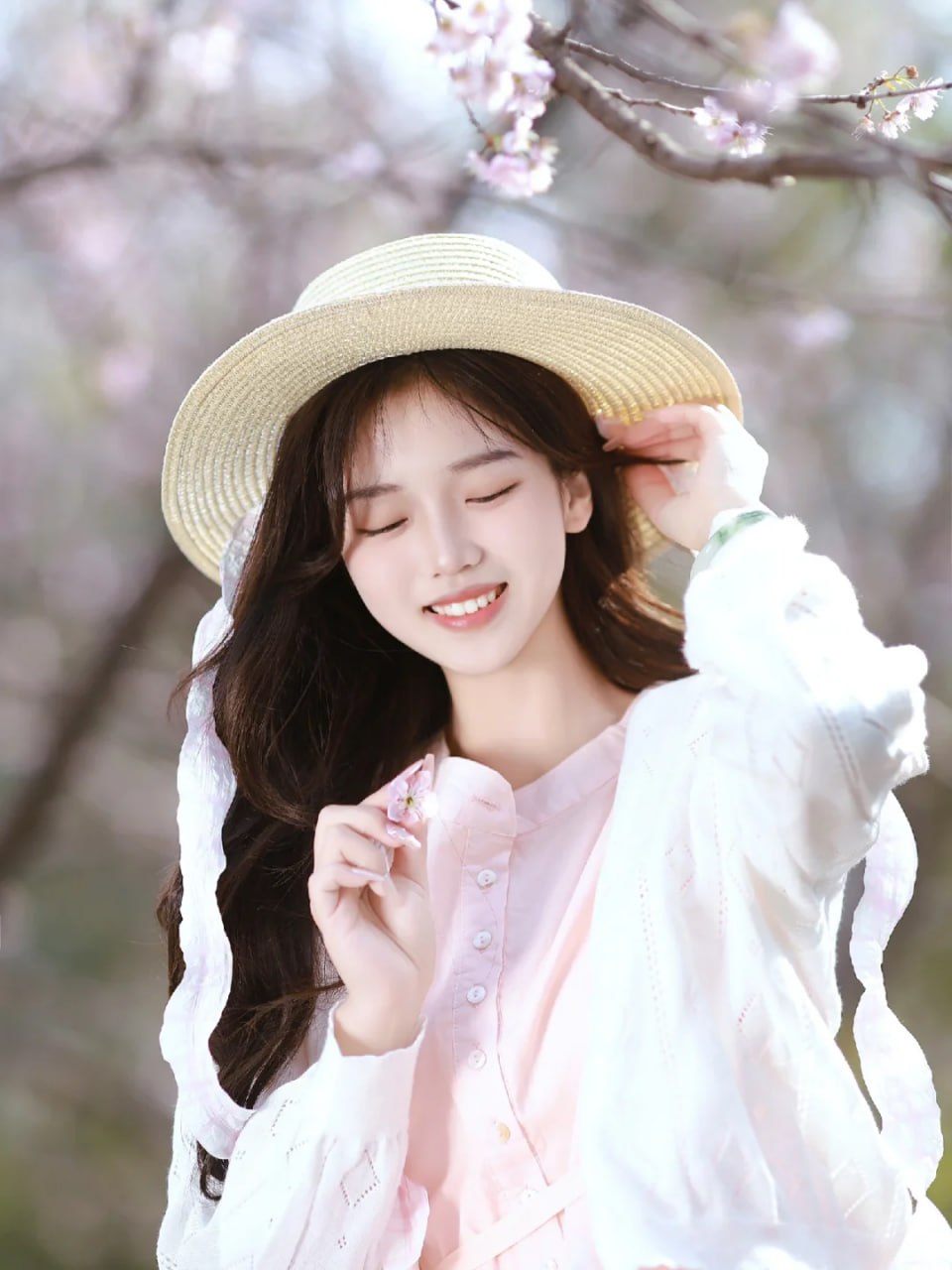 妹妹，你准备好了吗？ 你妹妹正在做什么英语